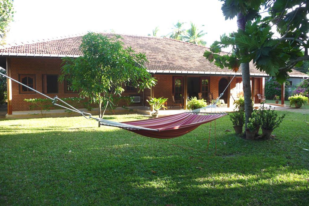 Cinnamon Bungalow Negombo Exterior photo